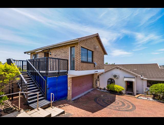 3 BEDROOM HOUSE FOR SALE IN BLUFF